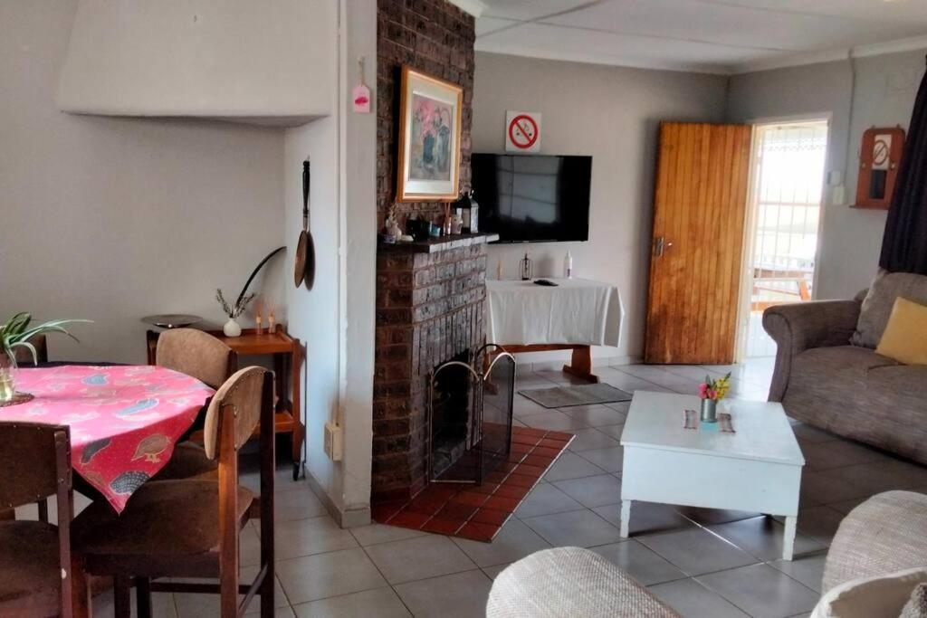 Meshlynn Farm Cottage Thendele Exterior foto