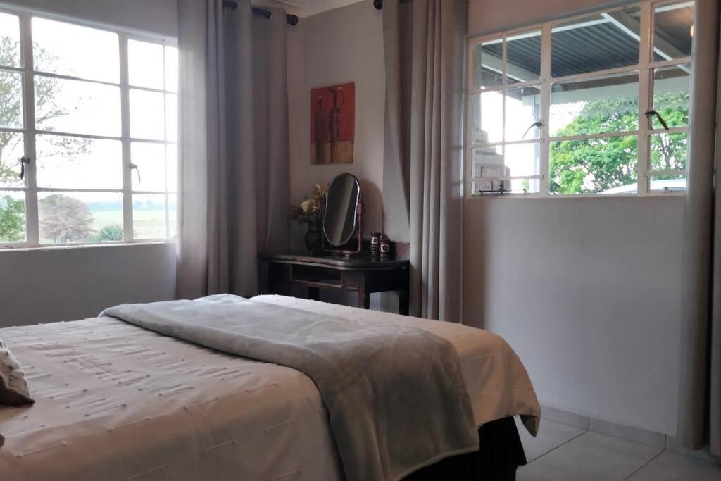 Meshlynn Farm Cottage Thendele Exterior foto